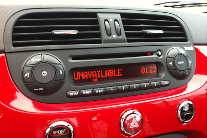 Fiat 500 dash unavailable.jpg